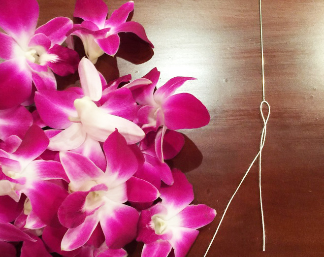 DIY How to make a Hawaiian Lei with Flowers | Flower Lei, Graduation Lei